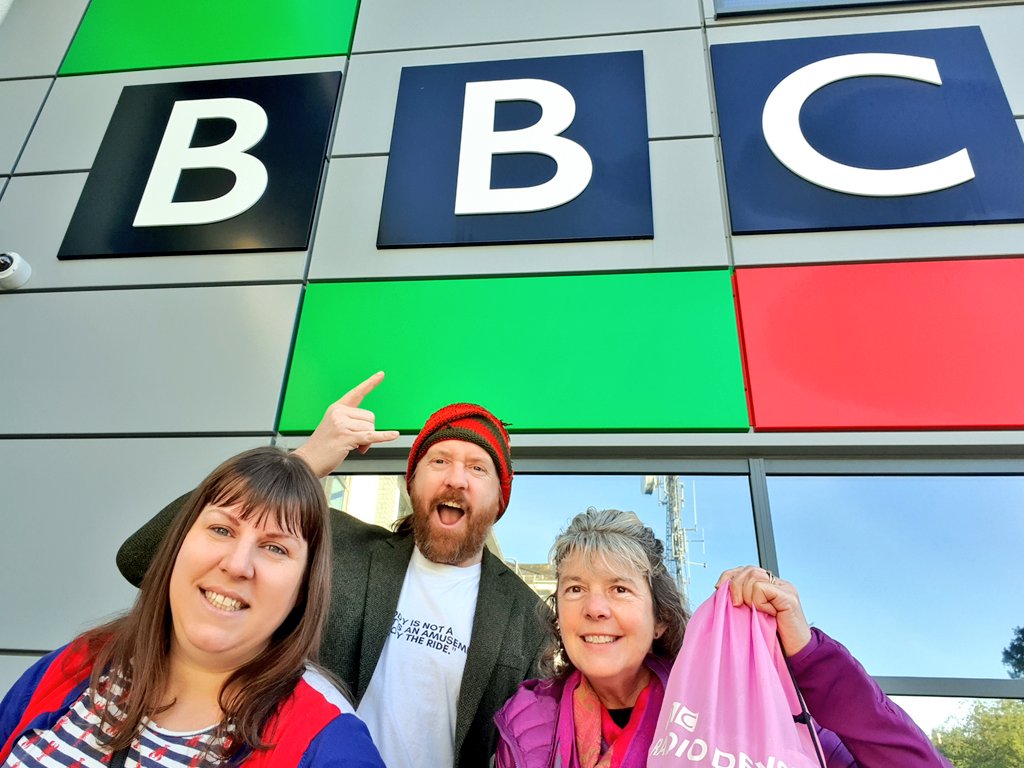 diningdevon's tweet photo. If you didn't get a chance to hear us live on @BBCDevon on Saturday, you can listen online (head to 1hr 19min 18secs in) until mid Feb here: https://t.co/D3eFHrM7ma
#radio #interview #foodchat #diningdevon #visitdevon #eatingout #devonhour https://t.co/Zu5U9Wq2Mh
