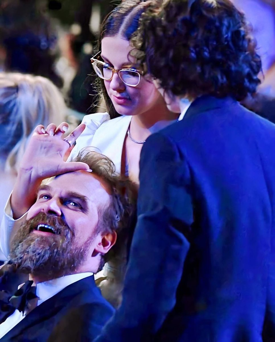Best Of David Harbour On Twitter David Millie Bobby Brown And