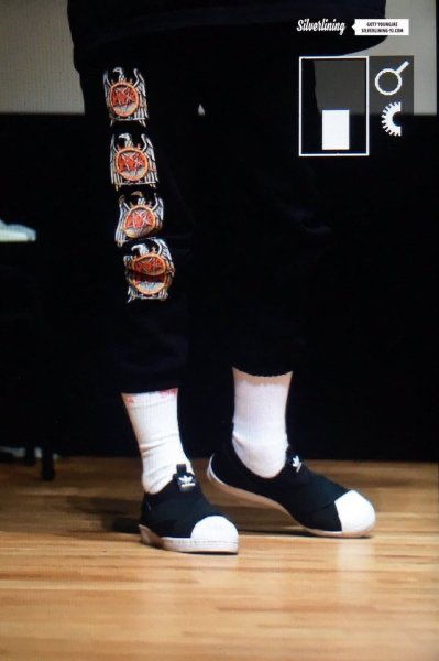 I know you’ve all been waiting for this. Choi Youngjae’s ankles: a thread.  @GOTYJ_Ars_Vita  #Youngjae  #영재  @GOT7Official  #GOT7    #갓세븐