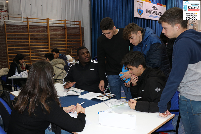 CasviTresCantos's tweet photo. How to choose the right University… 🤨👨🎓👩🎓
At Casvi International American School we help you with that!👇 #university #future #professionalpath #schoolfair https://t.co/2zFVSlrYT9 https://t.co/8F29DkOEjE