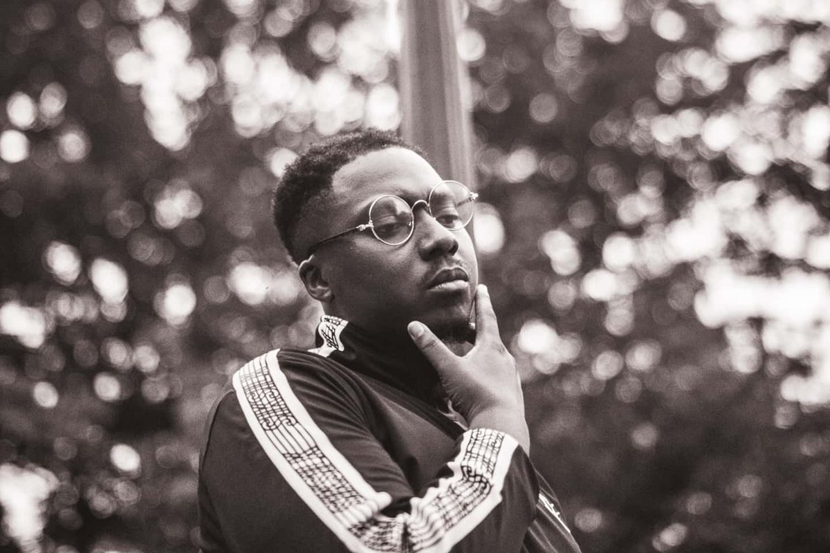 Savvie_Music's tweet photo. It's my bday uno, rah. 28 years of life - lord, let the rain fall on my enemies!!! I am gooooood 🙅🏾♂️🌨️
Happy Me Day! 💙💫
#NewEra #Alphawave #UltraFocus #Activated #Neosoul #HipHop #Rap #Blessings 🎂 https://t.co/7PXcDG3w9D