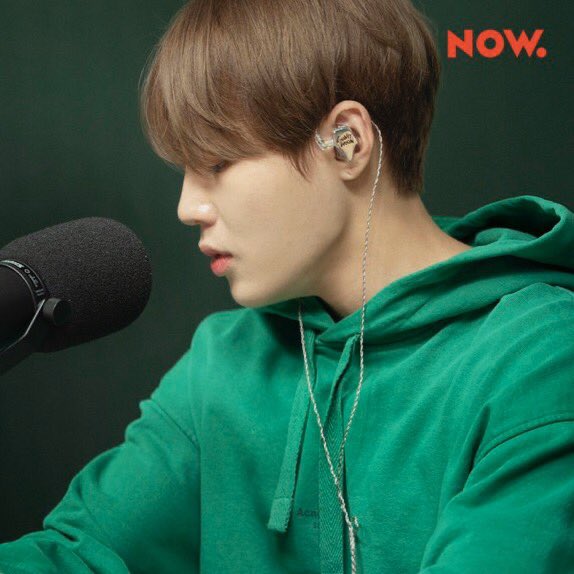 _bot_green's tweet photo. 47. 가수 하성운 https://t.co/PjsjiQlPDC