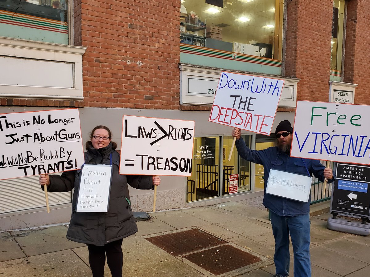 My first signs of the day are courtesy of this friendly couple.