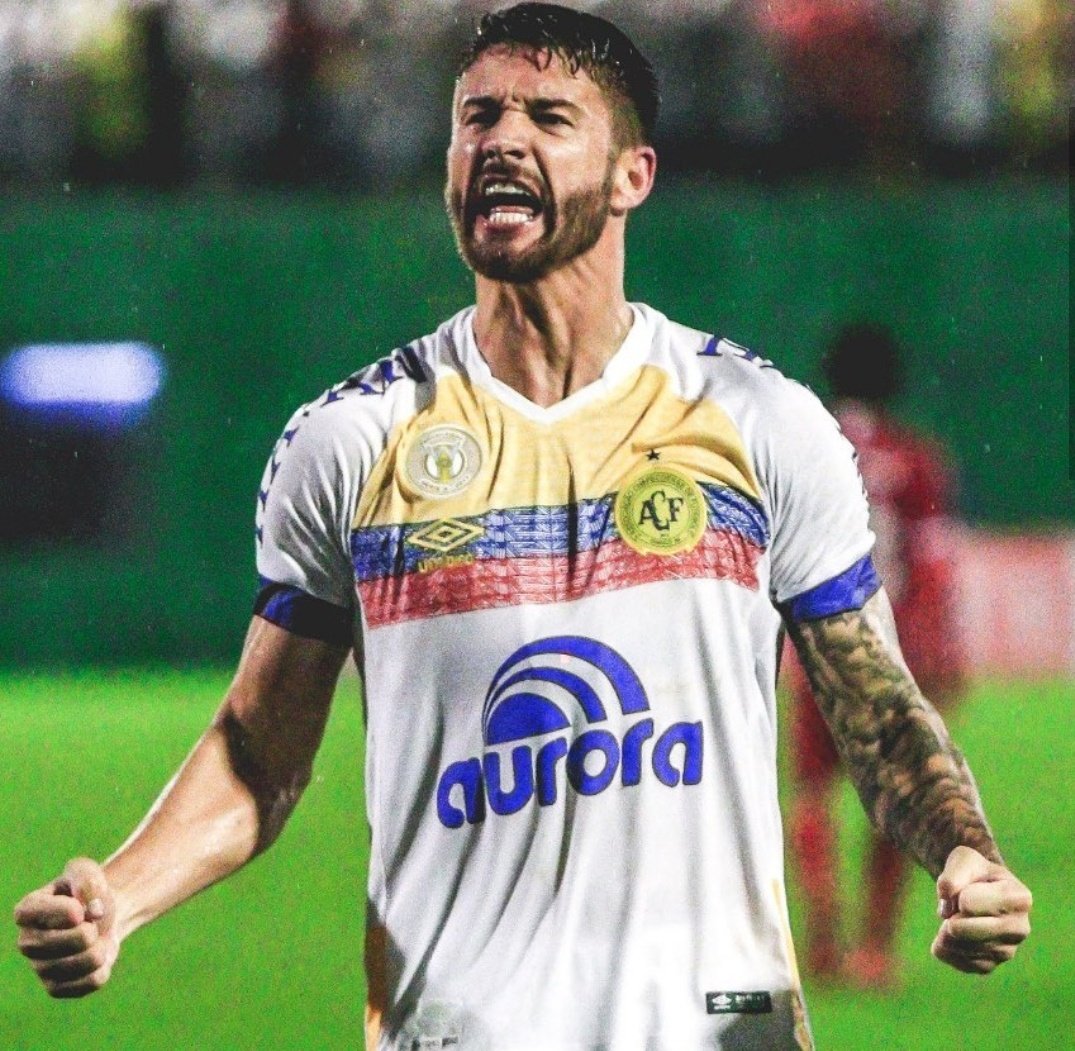 rcf1994's tweet photo. O atacante Everaldo anunciou via redes sociais que seu clube em 2020 será o @atlrs_official https://t.co/AKEPWhdCH3