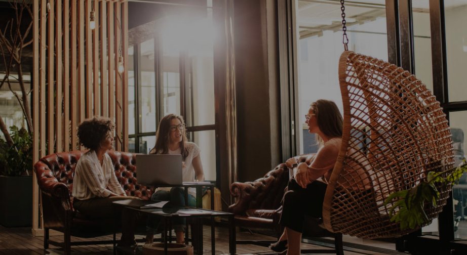 Nachholbedarf beim Arbeitsplatz 4.0 - auch beim Digitalen Arbeitsplatz. Nachweislich wichtig um Talente anzuziehen und Produktivität zu erhöhen. bit.ly/38n368Y bit.ly/2uhBAuU