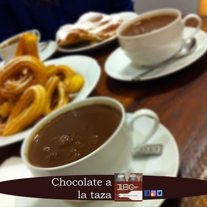 Bar180Grados's tweet photo. Chocolate a la taza en 180Grados #Gijón 
Los mejores momentos de las tardes, con los niños, la familia o los amigos.  Meriendas, cafés, zumos, batidos🍹 y todo para repetir. 

#CaféBar180Grados #Meriendas #Dulces #Salados #Pinchos #Batidos #Zumos #Helados #ChocolateALaTaza https://t.co/MsGOiz9ISh