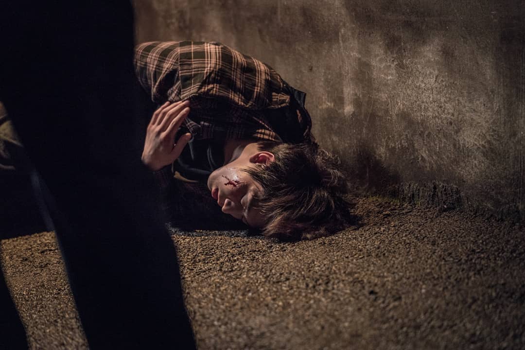 [2020.01.20] @StarhausM post: Ahn Hyo Seop x Dr. Romantic 2 behind-the-scene photos #안효섭 #ahnhyoseop #seowoojin