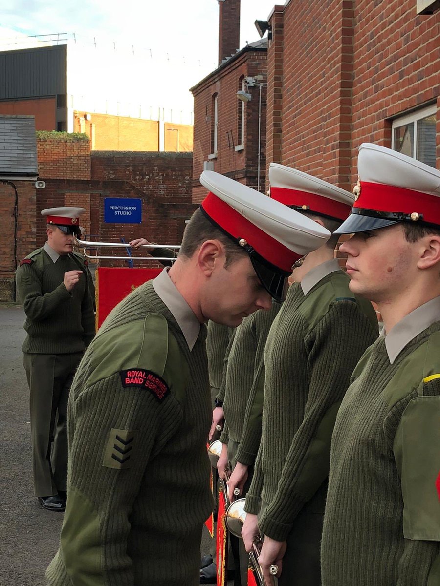 MajHuwWilliams's tweet image. Monday morning - back at it with trainee Buglers inspection. Buglers exist to be looked at so they’ve got to be gleaming!📯🌟👀