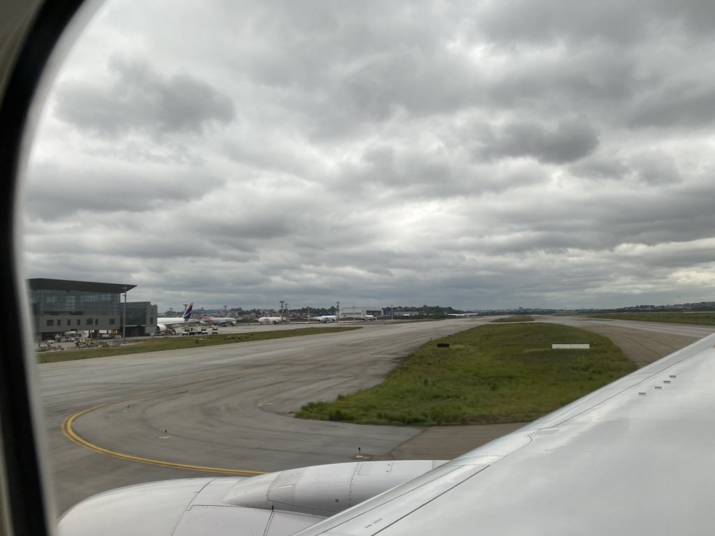 DaryleWilliams's tweet photo. Bom dia Sรฃo Paulo. #layover #riobound https://t.co/R97IqSoPLp
