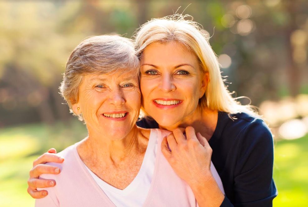 Ometz has been offering a Personal Support Worker for Seniors Program since 2009. We have over 100 graduates who are now working with seniors or in this field.
For more information about this program or to register for our upcoming course, visit:
bit.ly/2J9UZCK