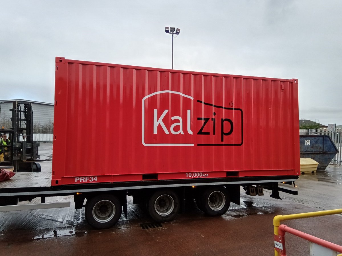 New year, new decade and a tidy new paint finish for our roll formers ……#kalzip #roof#production#loveconstruction 
#lookinggood