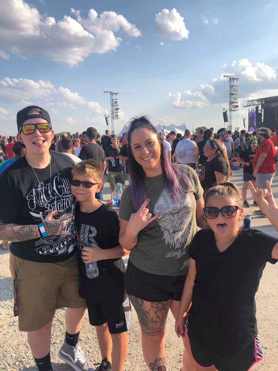 niceguystattoo's tweet photo. ARTIST SPOTLIGHT: Taylor Steckman (@tattoosbytsteck)-
“I have a dope family. Love sports tattoos and beer lol. Graduated from NKU with a bachelors in athletic training. Was a firefighter/EMT for 3 years. Been tattooing 2 years. I Want to do a superhero sleeve (leg or arm).” https://t.co/hj4sKime3J