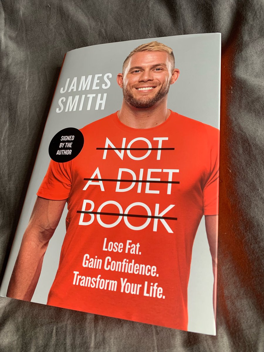 LozPeters's tweet image. My signed copy from Waterstones just arrived. Can’t wait to read it. #JamesSmithAcademy #CFD @jamessmithPT_
