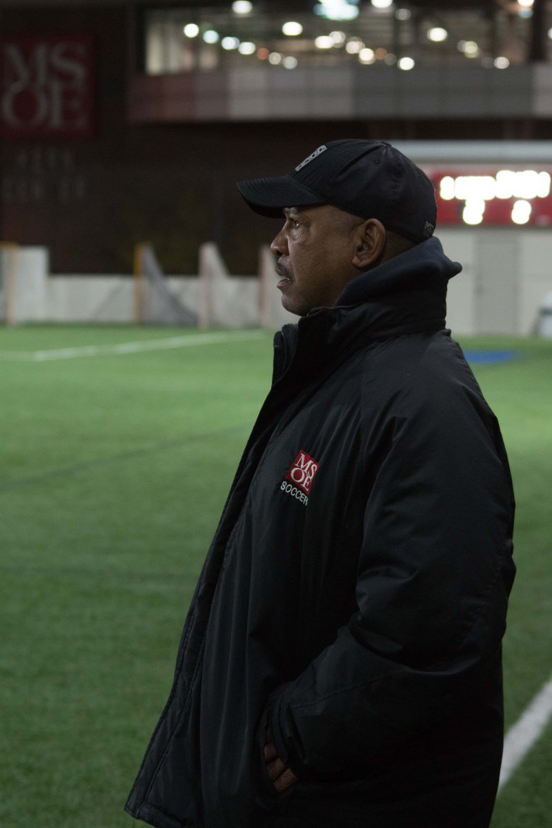 USMNT's tweet photo. Gone, but not forgotten. 

On this #MLKDay, we remember 1990 #USMNT World Cup defender Jimmy Banks and his service to the game in our country. 

🇺🇸⚽️🙏🏾>> https://t.co/JlHPFXTRvH https://t.co/mXyMdJNVdd