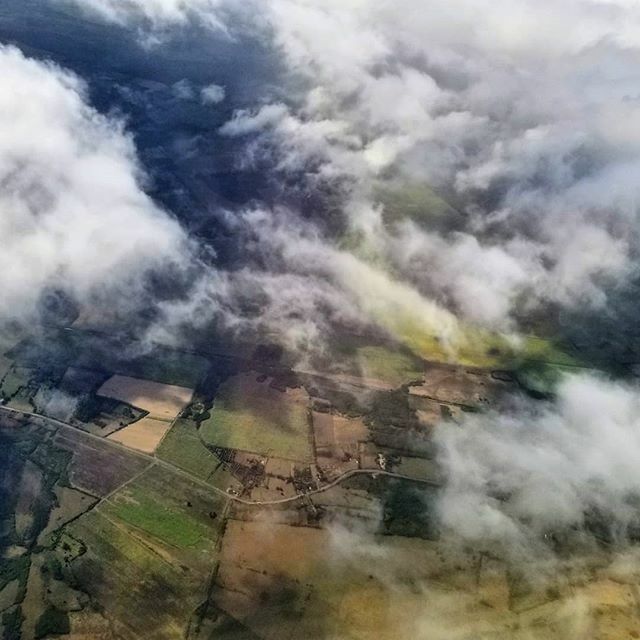 WillowCreate's tweet image. What are the chances of flying a drone at this height?
-
-
@willowcreativeca
-
-
-------
-
#Inspire2 #dronephotography #dronestagram #drones #videography #photography #dronegear #photograph #videographer #cinematography #photographer #droneoftheday #dji … ift.tt/2TIDUpg