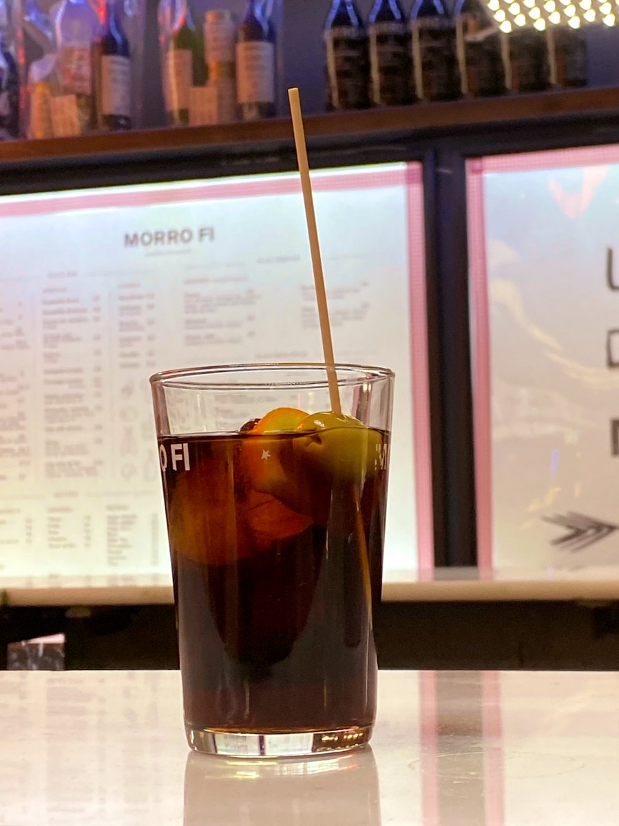 Hora del vermut tweet media