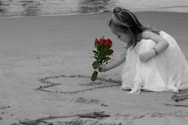 Patrici58275001's tweet photo. ** Día de #playaaa ... ** 🍂⛅💛🍁🌟 https://t.co/lv7XfLQel8