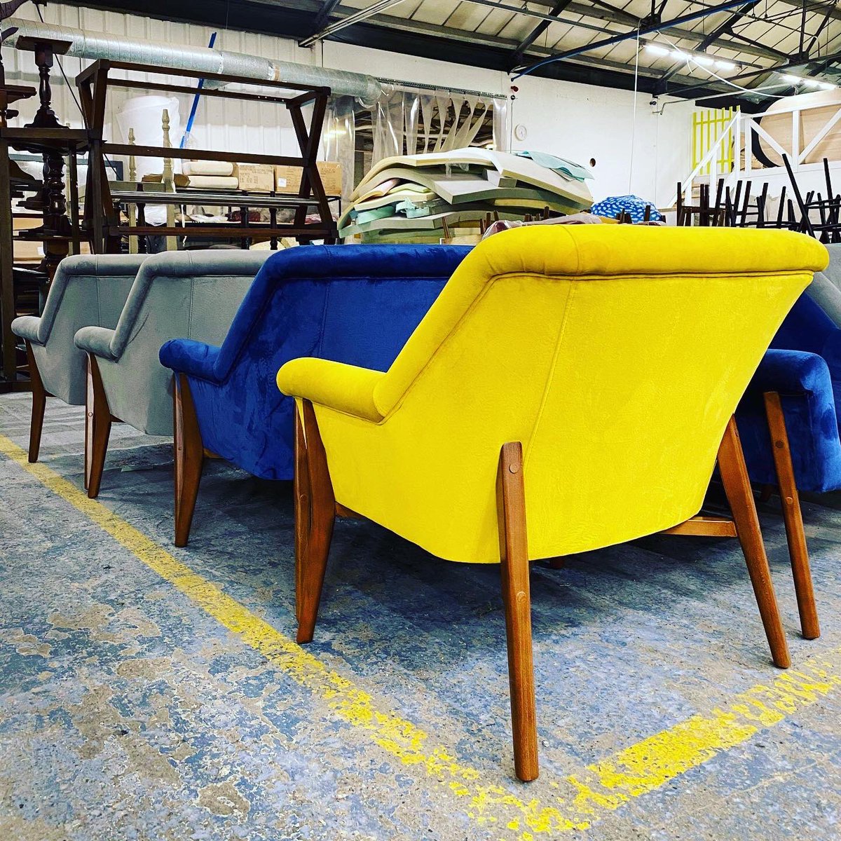 #justpscontract #furniture #furnituredesign #furnituredesigner #interiordesign #interior #midcentury #chair #armchair #loungechair #midcenturymodern #midcenturymod #hotelstyle #manufacture #contractfurniture #supplier #madeinuk #lobbydesign