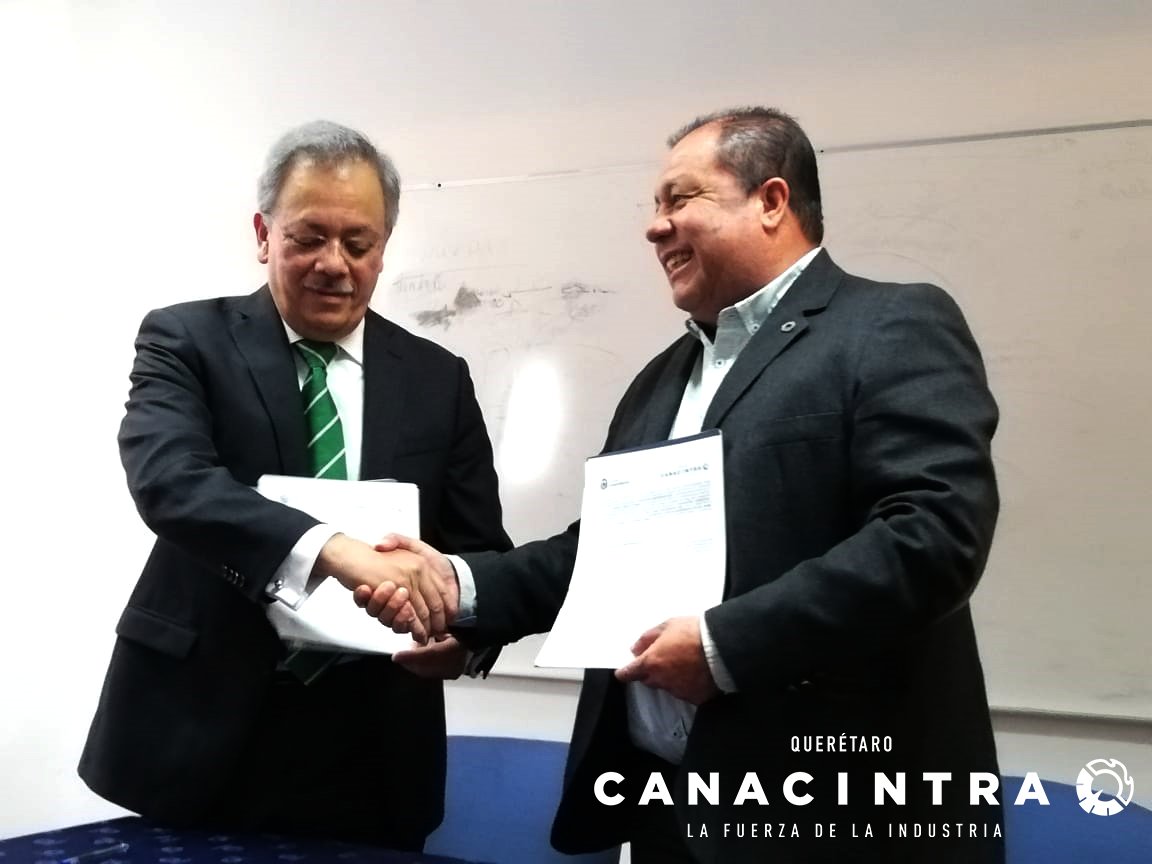 CANACINTRAqro's tweet photo. Canancintra Querétaro firma convenio con @FinancieraE, en beneficio de sus agremiados. ✔️

Con este convenio Canacintra busca ofrecer créditos a los socios, y darle un valor agregado más a las empresas.

#LaFuerzaDeLaIndustria #Canacintra #Financiera #Convenio #Socios https://t.co/14ZKCdCuze
