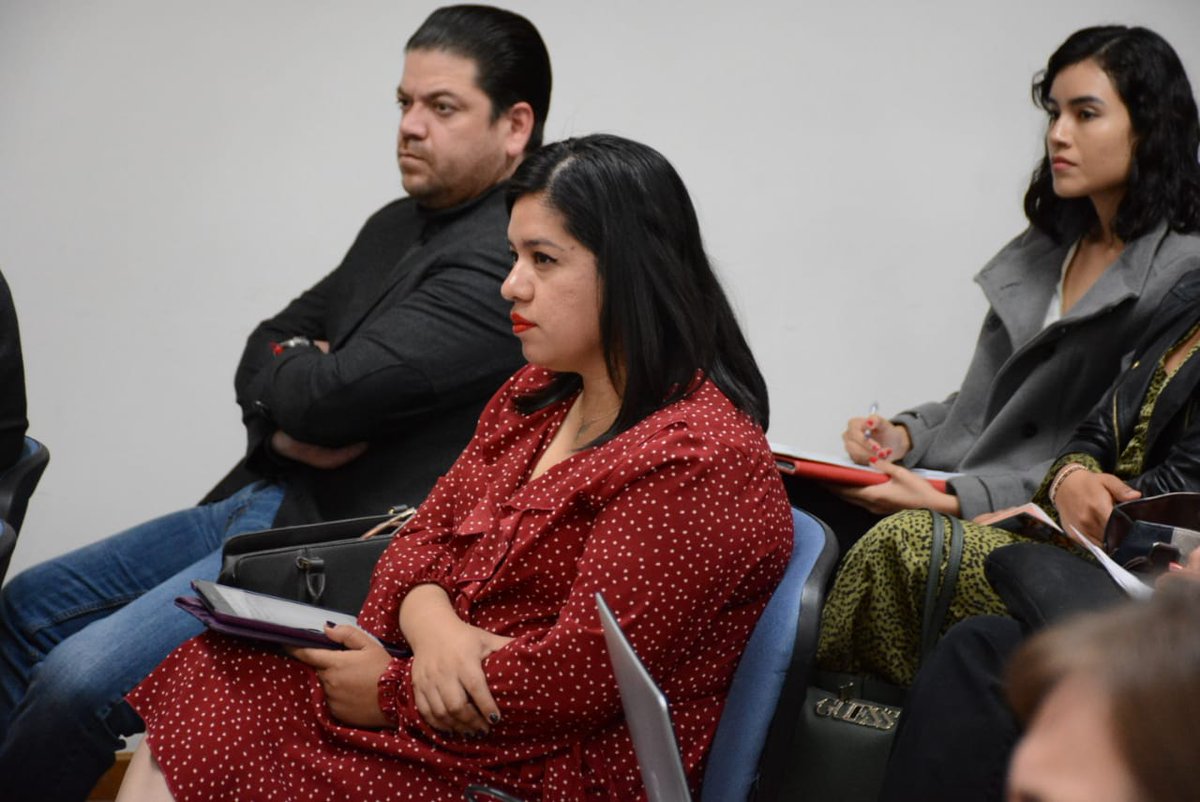 CANACINTRAqro's tweet photo. Canancintra Querétaro firma convenio con @FinancieraE, en beneficio de sus agremiados. ✔️

Con este convenio Canacintra busca ofrecer créditos a los socios, y darle un valor agregado más a las empresas.

#LaFuerzaDeLaIndustria #Canacintra #Financiera #Convenio #Socios https://t.co/14ZKCdCuze