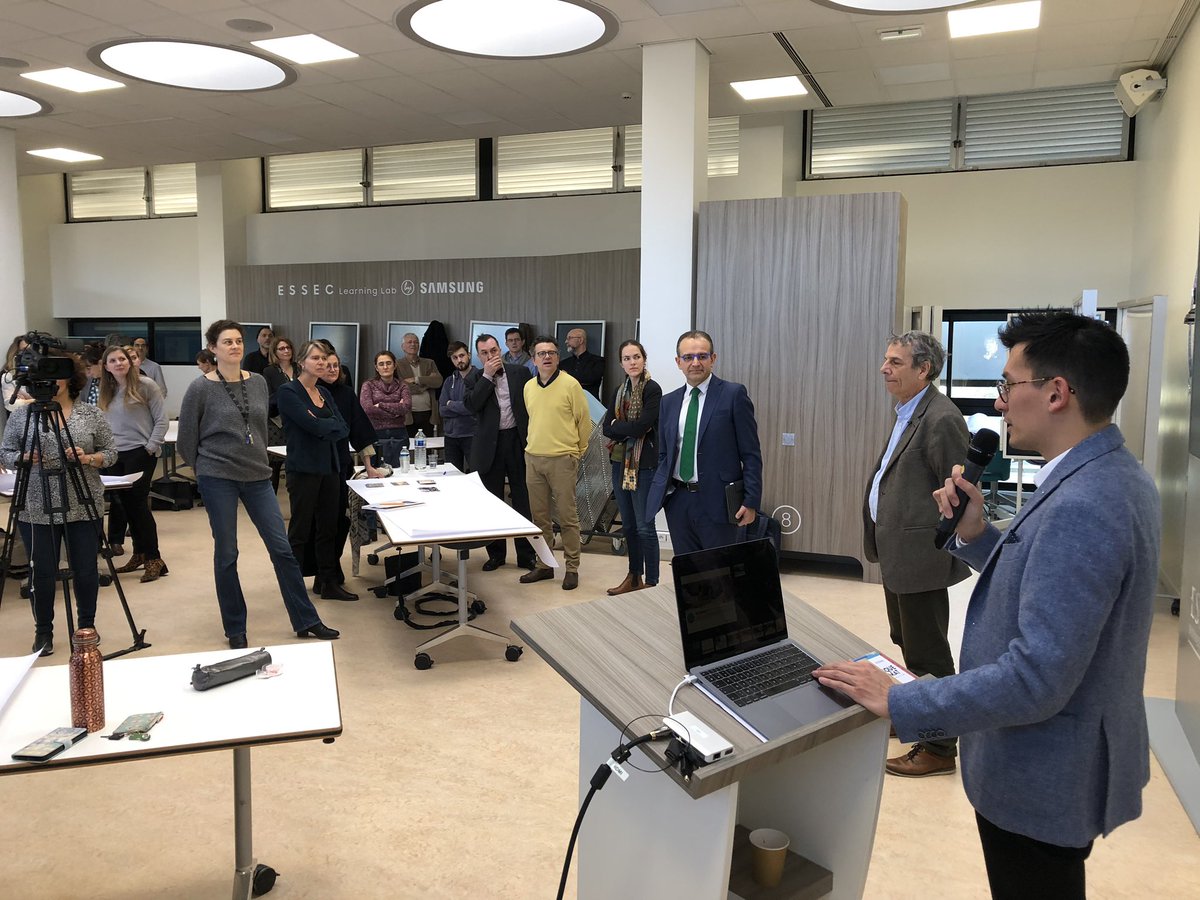 acpache's tweet image. Le ComEx et 160 professeurs, staff et alumnis de l’@essec se forment aujourd’hui aux enjeux du changement climatique avec @alaingrandjean pour transformer l’école à 360 degrés et accompagner nos étudiants demain à être des acteurs engagés de la transition écologique #together