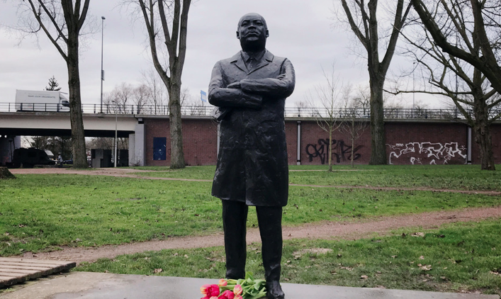 Laurentius66's tweet photo. @DailyPicTheme 👤⛅️#amsterdam
#DailyPictureTheme
#photography
#PhonePhotography
#AmateurPhotography
#MLKDay
#MartinLutherKingJrDay & " #Lightthroughclouds" https://t.co/OdyQpJLF5X