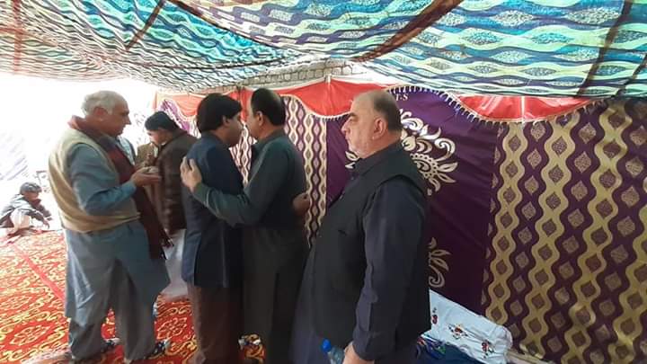 AbdulAz53562887's tweet photo. Offered condolence with incharge media cell @FidaHussainPPP #Badah on sad demise of his younger brother https://t.co/SKFV5PM8Vo