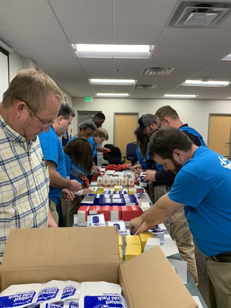 Mindy Taylor (@mindyhtaylor) on Twitter photo .<a href="/DukeEnergy/">Duke Energy</a> employees in <a href="/scflorencecity/">City of Florence</a> packing <a href="/RedCross/">American Red Cross</a> First Aid Kits for senior adults in Florence County in celebration of #MLK Day of Service. #WeAreDE .<a href="/DukeEnergy/">Duke Energy</a> employees in <a href="/scflorencecity/">City of Florence</a> packing <a href="/RedCross/">American Red Cross</a> First Aid Kits for senior adults in Florence County in celebration of #MLK Day of Service. #WeAreDE