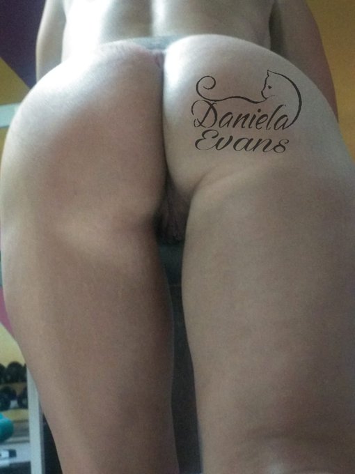 Entra en muy https://t.co/gozFIiIxX0 y disfruta de todo mi contenido pide los v&iacute;deos que te gustar&iacute;a<a href="/tag/alacazadelalmejabajoagua"class="tags"><span>#alacazadelalmejabajoagua</span></a>