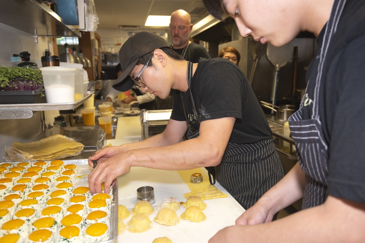 MiradoroResto's tweet photo. Life is short, work somewhere awesome. We’re looking for Cooks &amp; Servers. Interested in joining the team? Check out our job page here: https://t.co/uTfNNgPtoU #MiradoroEats #ChefLife #BCchef #finedining #BCwine https://t.co/4Q7ujMxlTP