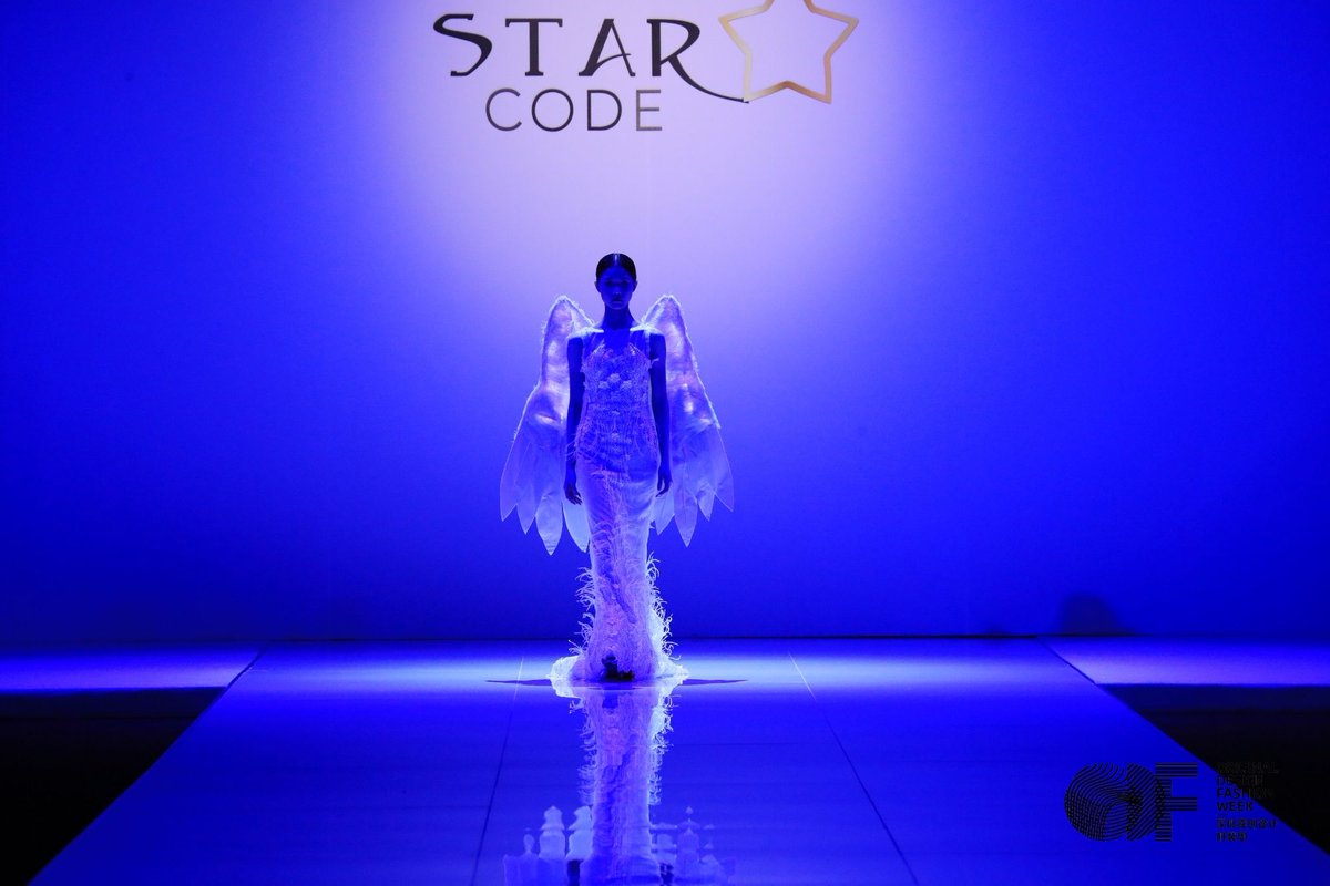 MakeFashion tweet media