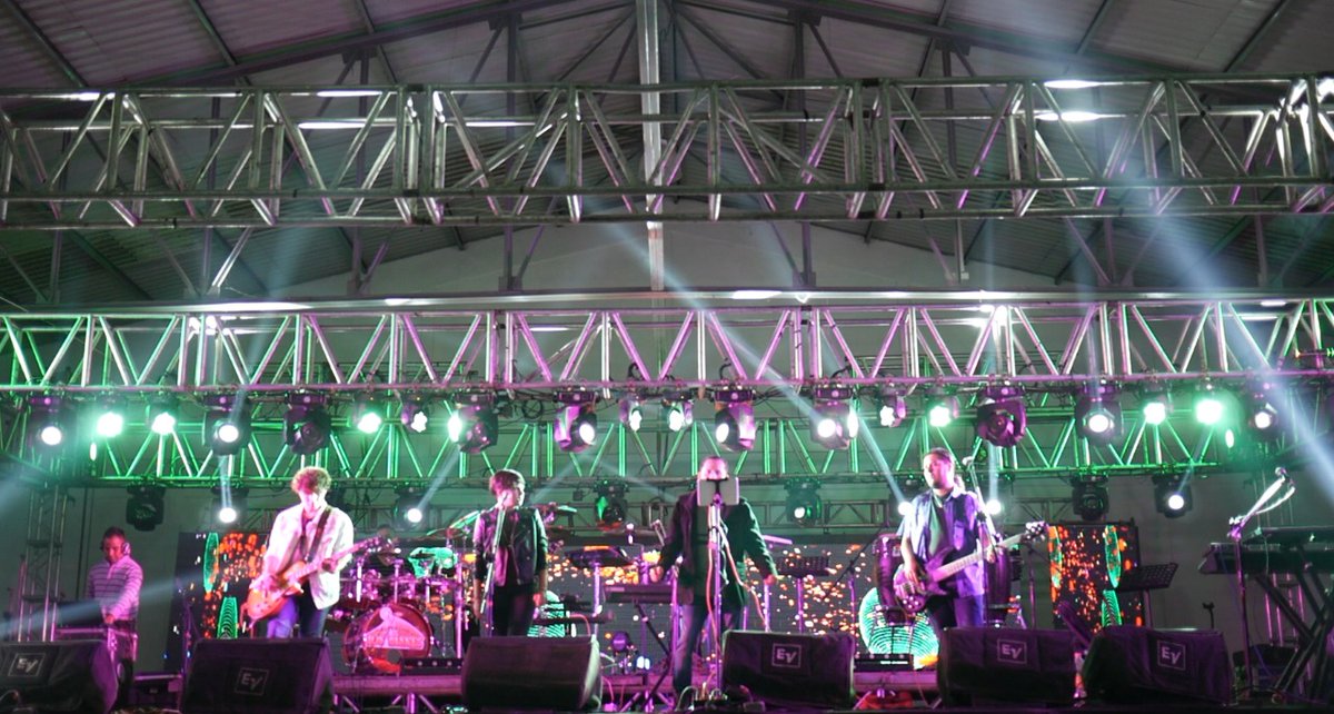JmolinaE's tweet photo. Un éxito el inicio del programa contra las adicciones en Puebla: "Enamórate de la Música, di NO a las Adicciones" impulsada por @leobardosoto Causa apoyada por la banda Los Dueños de la Luna en gran concierto en la zona de audi ¡Felicidades! @CTMPuebla @CTM_MX https://t.co/caN0azJBr2