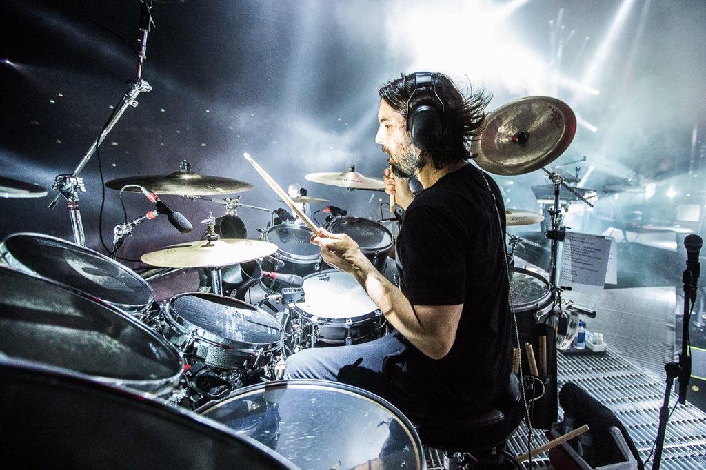 Барабанщик линкин парк. Роб бурдон барабанщик linkin park. Линкин парк rob bourdon 2000. Роб бурдон барабанщик linkin park. Роб бурдон линкин парк.