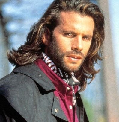 Lorenzo Lamas cumple 62 años hoy, el mismo día que cumples años Tú!!! Happy Birthday!!!!    