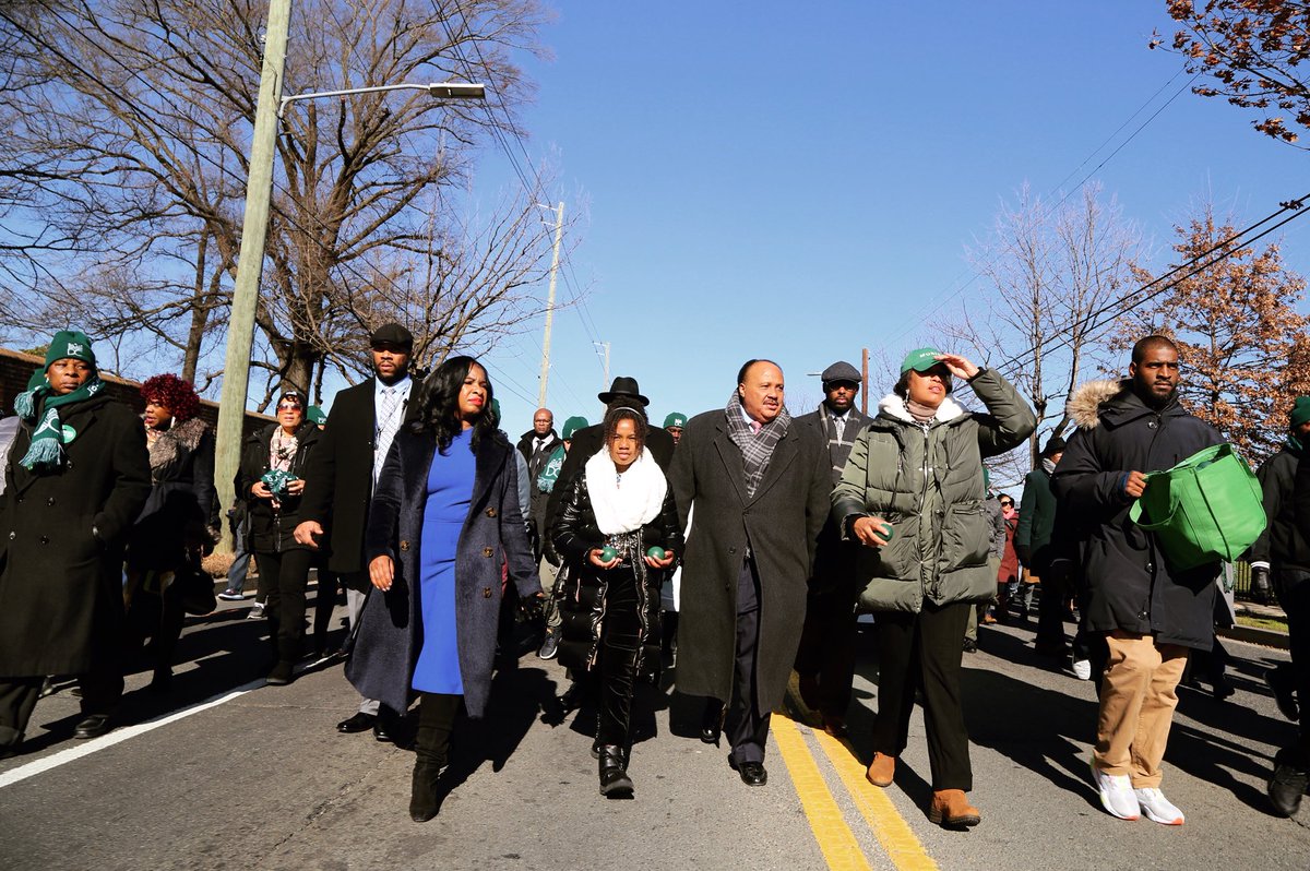 Today, we marched for the rights of all humanity, as we celebrated #MLKDay. It was pleasure to join <a href="/MayorBowser/">Mayor Muriel Bowser</a> in Washington, DC!