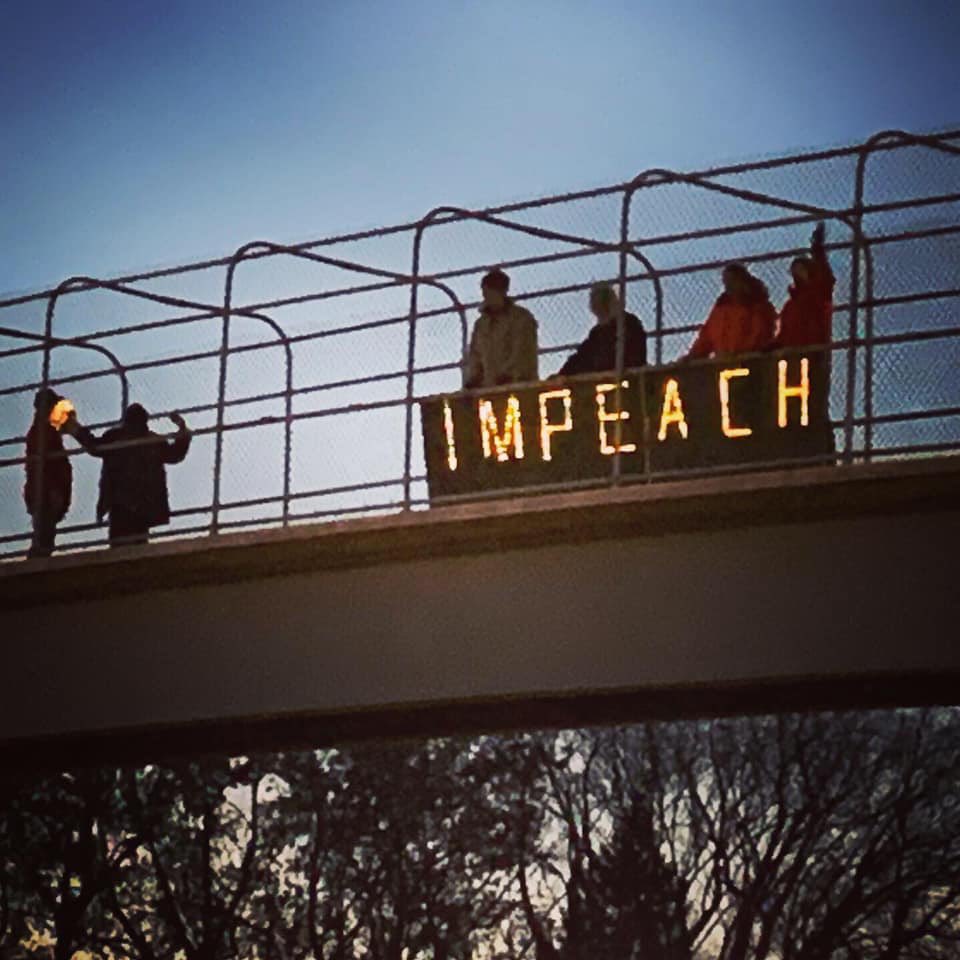 edinaindivis's tweet photo. Volunteers needed Tues at 5:30pm to hold IMPEACH letters Over HWY 62 @ Rosland Pk pedestrian bridge (Mooty pickleball cts). #overpasslightbrigade #impeach #ImpeachTrump @IndivisibleMN03 @IndivisibleTeam @MoveOn https://t.co/LxkryR965q