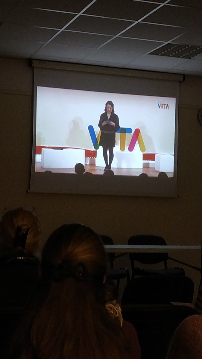 PhChancerelle's tweet photo. 2 ème soirée de l'Université de la vie ! 
#UDVie #vita https://t.co/W5wo4g0G1j