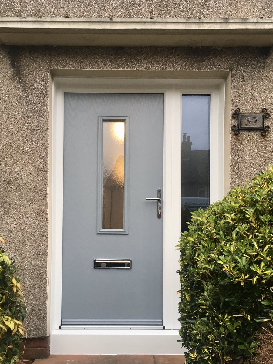 <a href="/virtuosodoors/">Virtuoso Doors</a> installed in Falkirk... 👌🔨