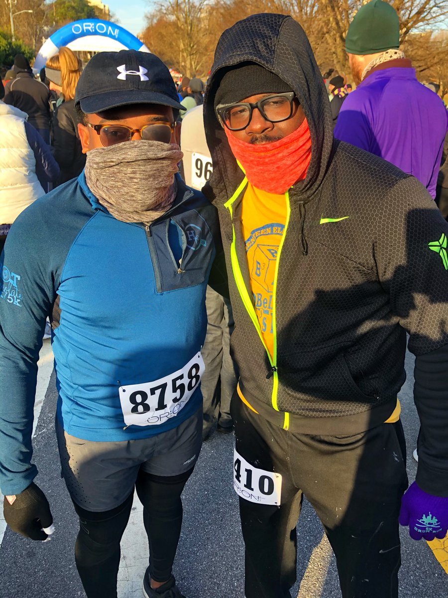 DrCSLPadgett's tweet photo. Just finished race 3 of 30 for the year! #MLKDrumRun S/o to @apslat for running the race as well as @Mr_Glick_ @zackoryk Despite being 24 degrees w a wind chill of 14, we kept running! #fitleaders #fiteducator #werunatl #itdoesgetcoldinatl @docdrewlovett https://t.co/iO6itHszQ4