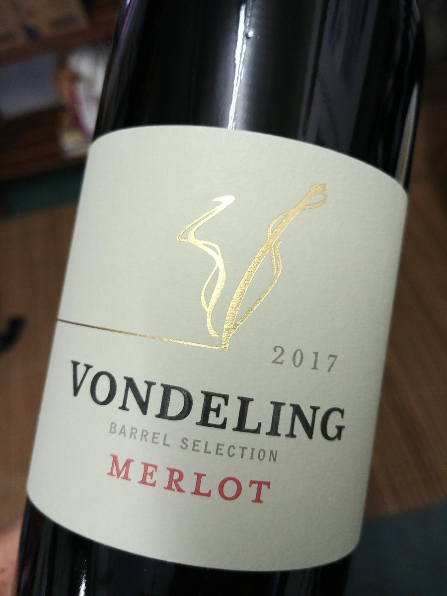 KyleLikesWine's tweet photo. Hot off the press. @VondelingWines #BarrelSelection Merlot 2017 now available in the Cape Town trade. https://t.co/4Hv5gvjajz