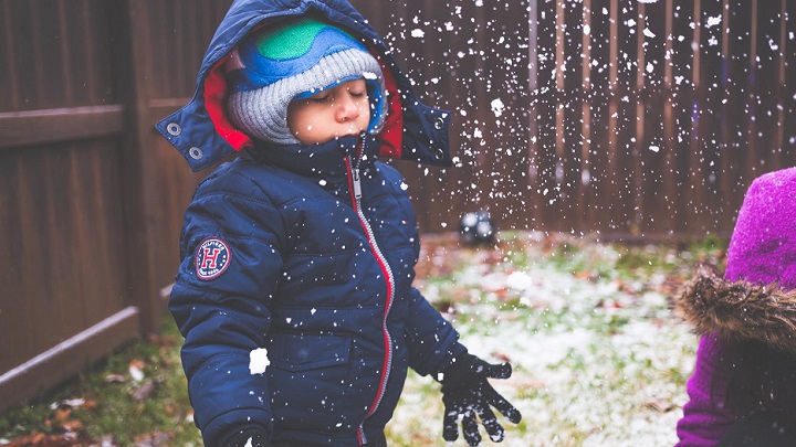 Consejos para comprar ropa y calzado en rebajas de invierno: ow.ly/xgtJ50xZXod #rebajas #ropainfantil