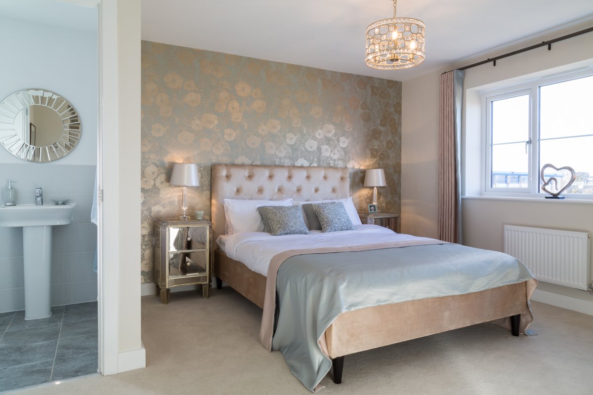 HillsHomes's tweet image. As well as Twitter and Facebook, Hills Homes has a new @instagram account. Come and join us, search: @hills.homes 
#newyearnewhouse #HillsHomes  #newhome #newhouse #newbuild #interiordesign #showhome #kerbappeal #Instagram