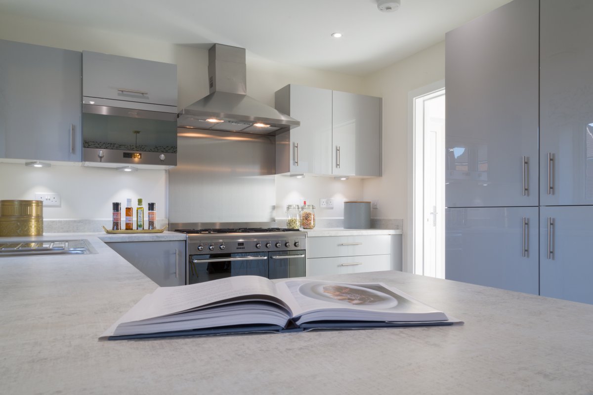 HillsHomes's tweet image. As well as Twitter and Facebook, Hills Homes has a new @instagram account. Come and join us, search: @hills.homes 
#newyearnewhouse #HillsHomes  #newhome #newhouse #newbuild #interiordesign #showhome #kerbappeal #Instagram