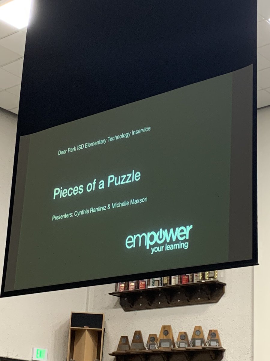 Cynthia_EdTech's tweet photo. Pieces of a Puzzle with @MichelleMaxson1 at #dptech2020! https://t.co/s6g83lQnNK