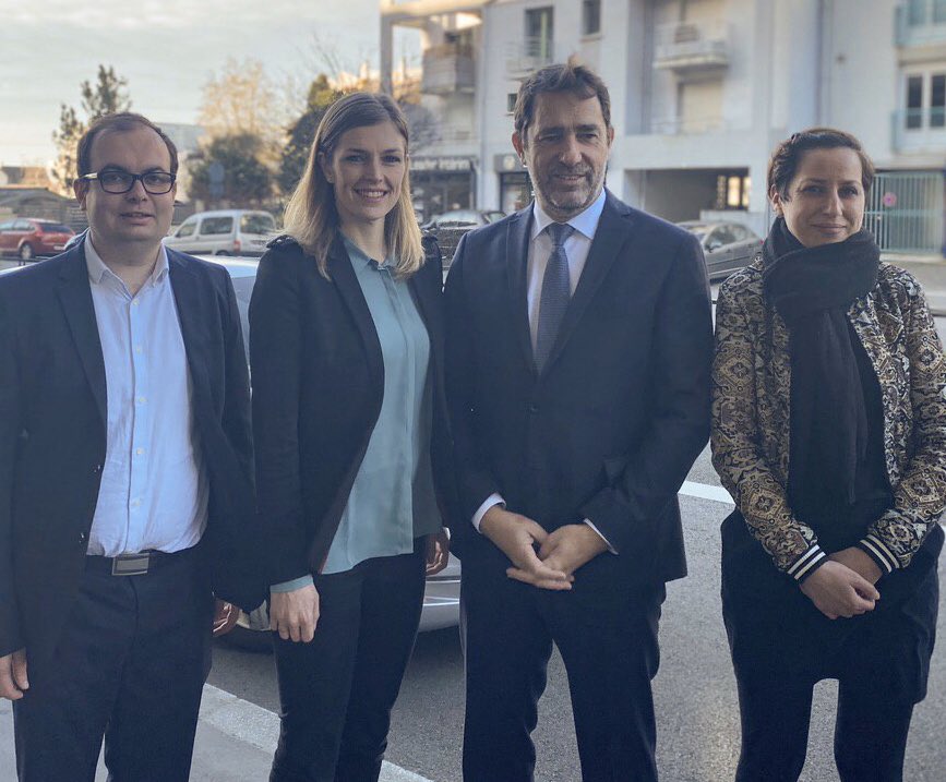 GandonCarole's tweet photo. La sécurité des Rennais est ma priorité.
J’ai évoqué cet enjeu avec le Ministre de l’Intérieur @CCastaner et des représentants d’associations, commerçants, agents de la Police Municipale et de la Police Nationale.
Objectif: préparer ensemble les chantiers à venir à #Rennes. https://t.co/ab9Wkic6AC