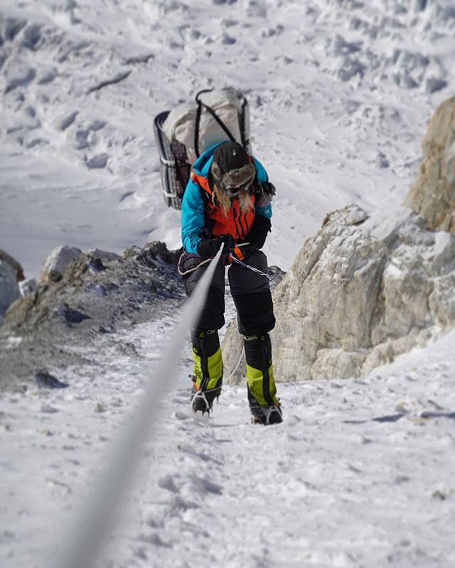 4sportua's tweet photo. #BroadPeak &amp; #K2 winter expedition 2020:
Yesterday the Team came down to BC after spending 1 night in C1 and 2 nights in C2
Denis Urubko and Don Bowie started the work of cutting out ropes from under the ice between C2-C3
 https://t.co/3YDECm1kuN
#BPK2winter #K2 #winterexpedition https://t.co/3ZuzZPdePZ