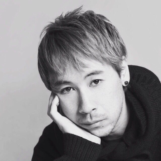 ''To me, punk means a spirit that questions and abolishes conventional ideas. That is my fundamental principle. You can apply the principle to fashion design.''
– Jun Takahashi, <a href="/undercover_lab/">undercover_lab</a> 

#DHLFashion #QuoteOfTheDay #MondayMotivation #FashionQuote