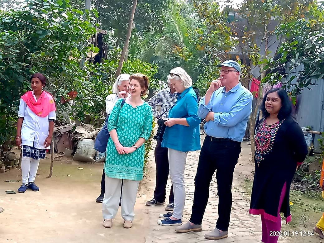SanjevaniG's tweet photo. Rural Women Empowerment Through #BlackRevolution. Aegipan® Team in Association with #Nirdhan & #Shivia Really Feeling Proud for Creating Such Examples in Rural Bengal. From Mondori, North 24 Parganas, WB
@PusaKrishi
#BlackBengalGoat #BreedImprovement #RuralEmploymentGeneration https://t.co/NmLybjtPg4