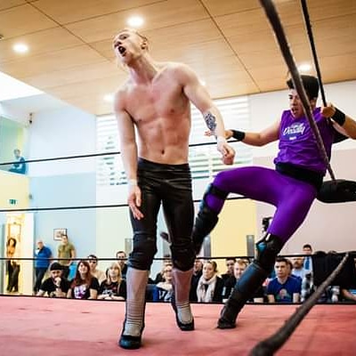AlexGraysonPro's tweet photo. Monday feeling right there tbh with ya💀

 📸=@JMDesign_Photo
#anarchist #iappearmissing #soiw #irishwrestling #mondayagain https://t.co/WUyYeaXzuv