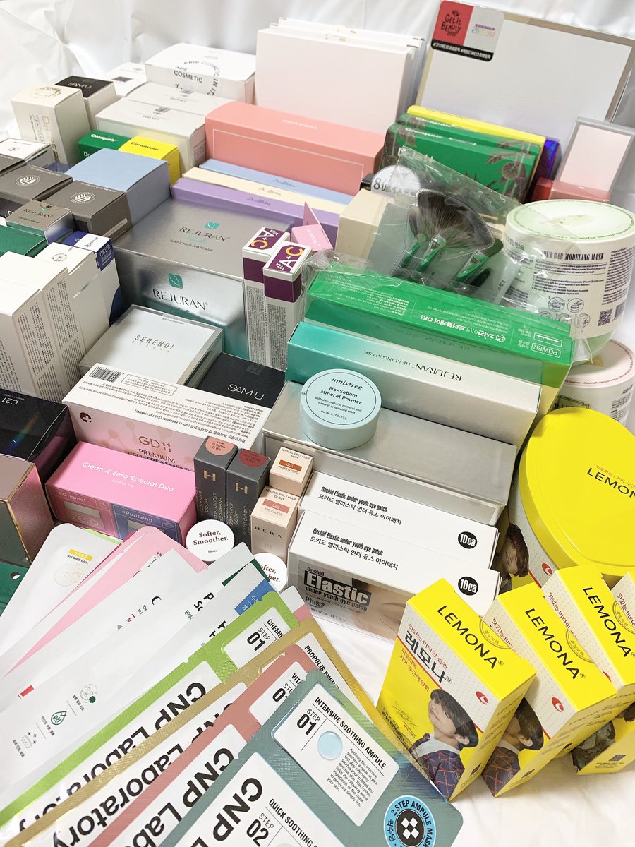 カツオ 韓国沼 美容ブログ更新中 Ar Twitter また買いすぎたよ トホホ ほんっっと重かった笑 韓国購入品 韓国コスメ スキンケア